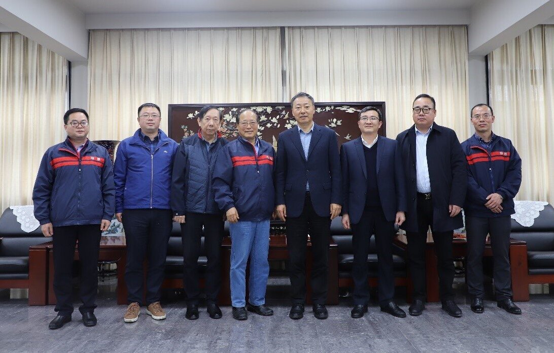 中國(guó)水泥協(xié)會(huì)執(zhí)行會(huì)長(zhǎng)肖家祥赴江西水泥行業(yè)開(kāi)展調(diào)研